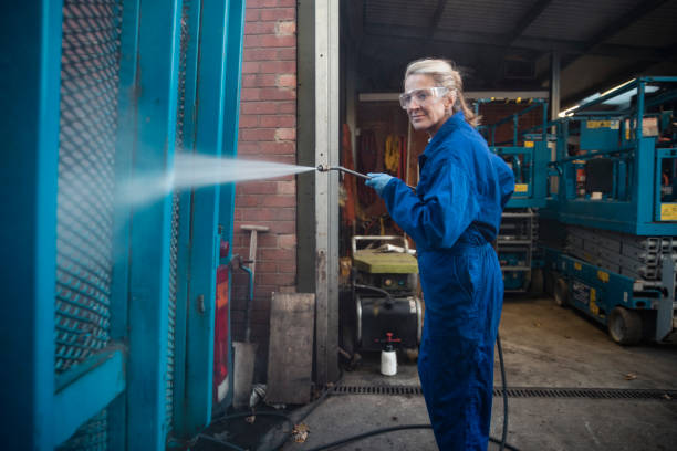 Best Window and Screen Pressure Cleaning in Geneva, IN